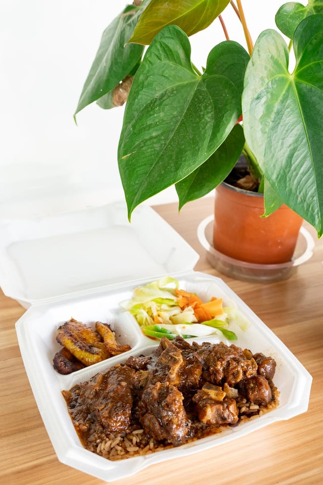Oxtails Entree.