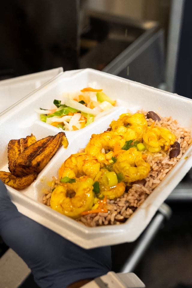 Curry Shrimp Entree.